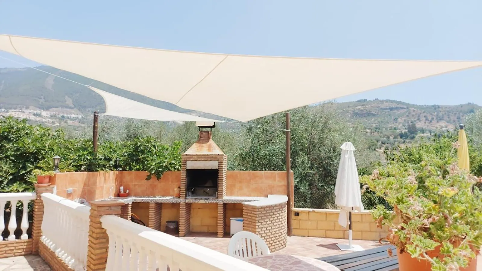 Los Olivos Μάλαγα 0*,