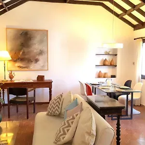 Quiet House In Malaga