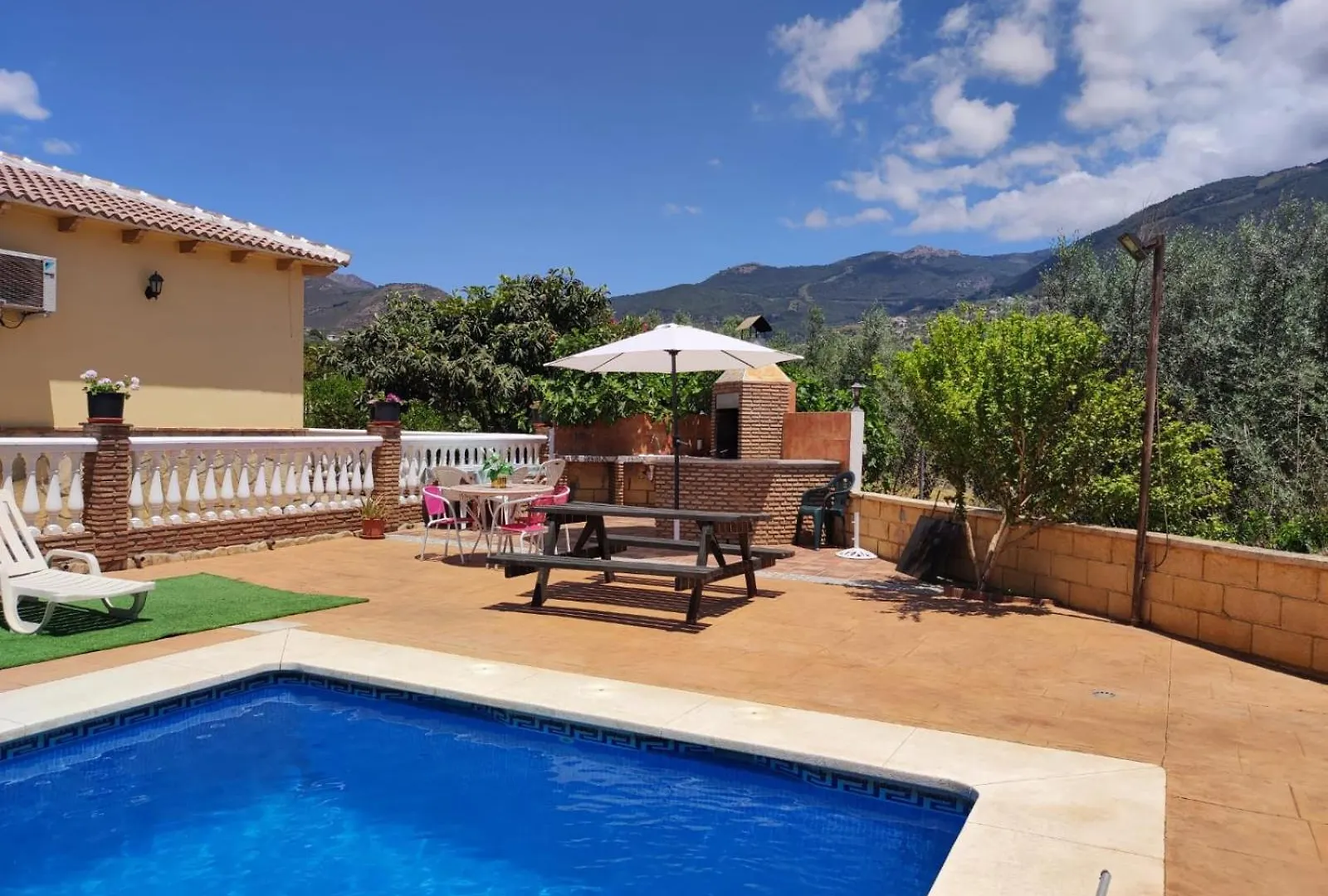 Los Olivos Malaga